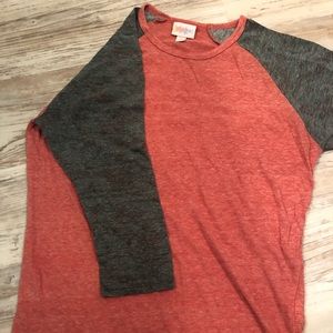 Lularoe Randy Tee